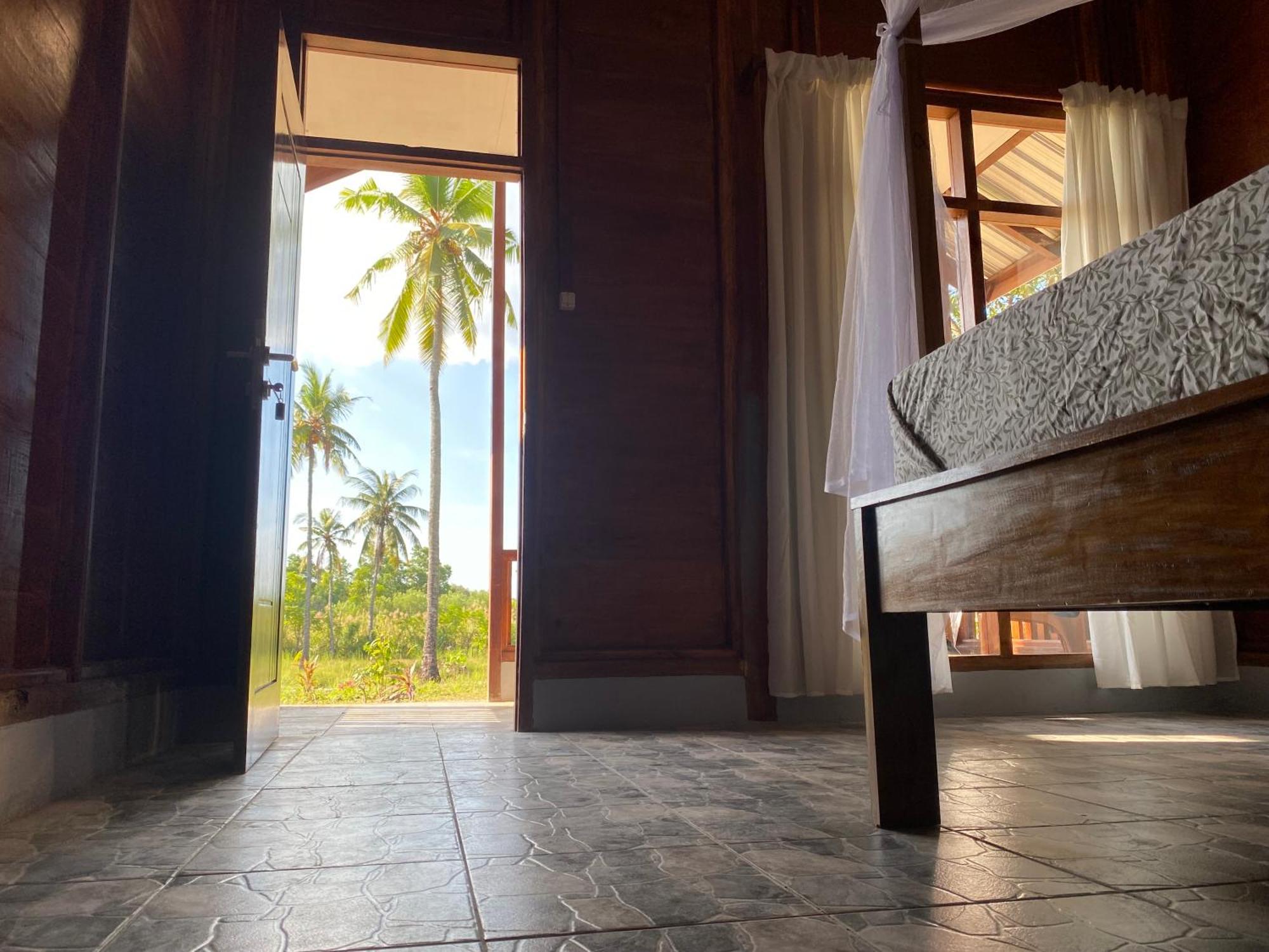Nuna Bungalows Riung Eksteriør billede