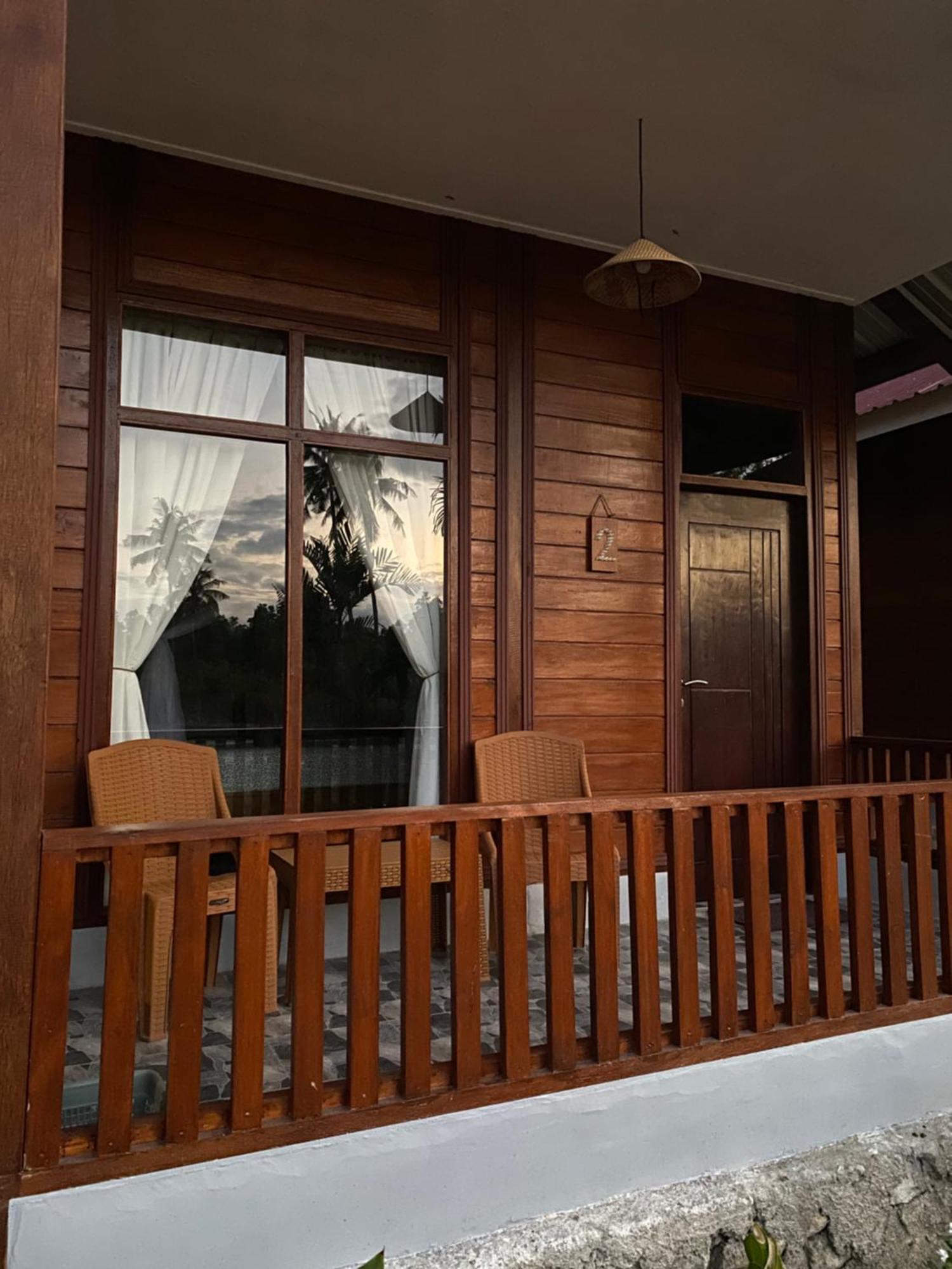 Nuna Bungalows Riung Eksteriør billede